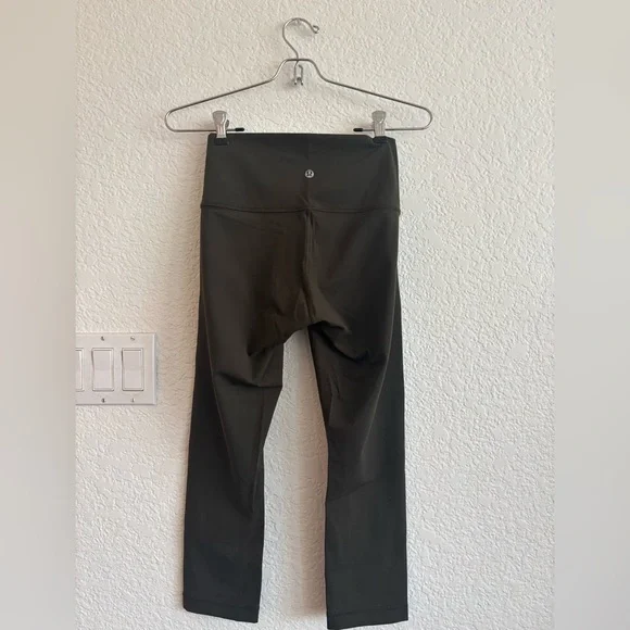 Lululemon Cropped Leggings. Dark Olive - Picture 2 of 5